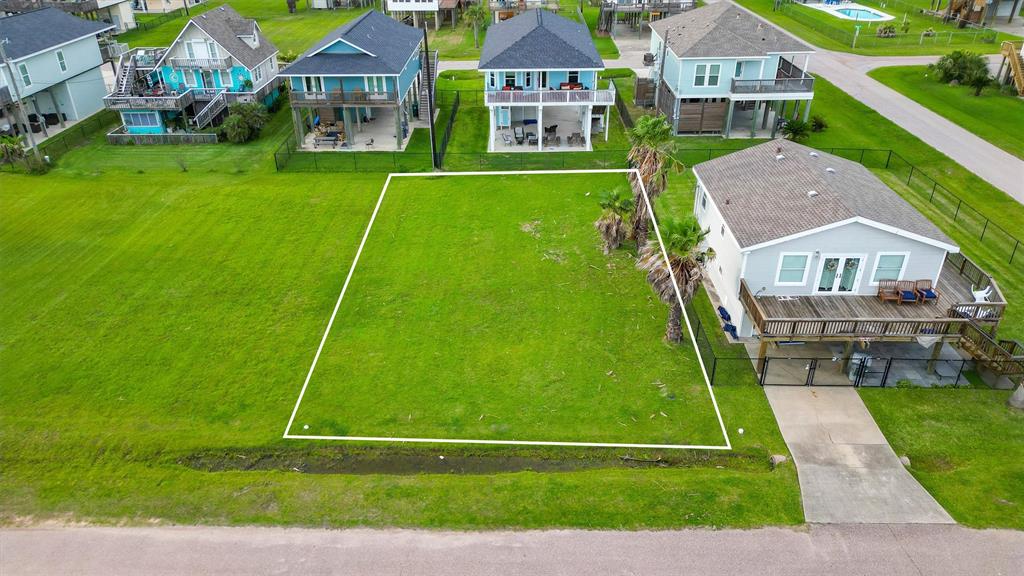23158 Buena Street, Galveston, Texas image 2