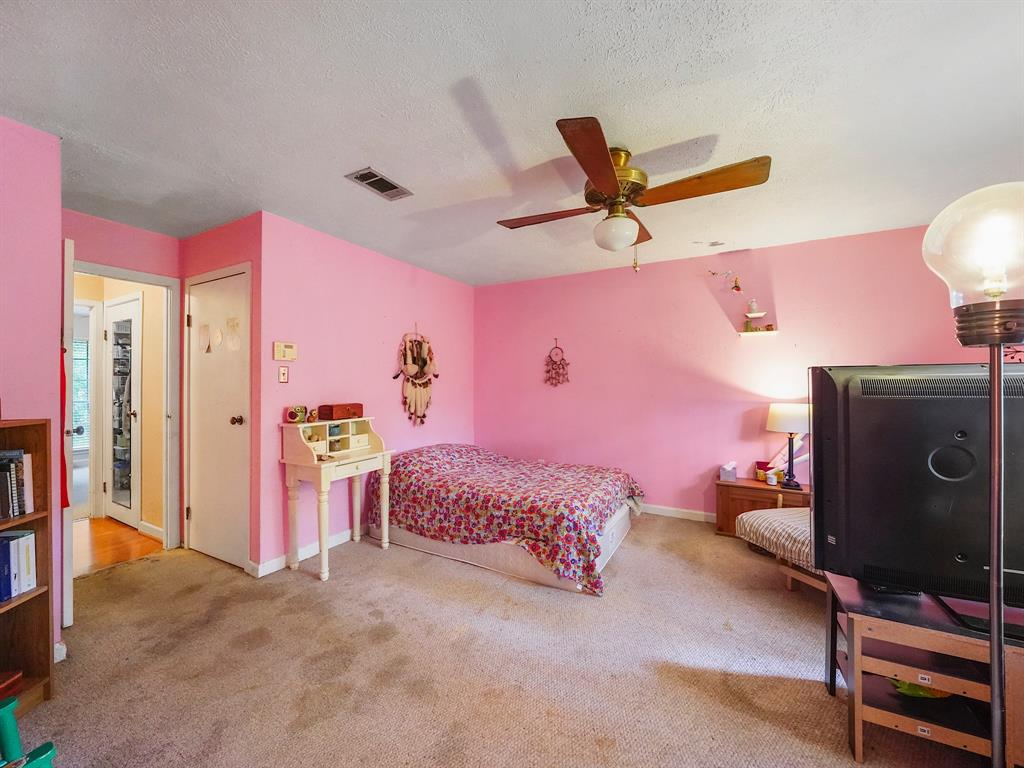 2017 Royal Oak Place, The Woodlands, Texas image 17
