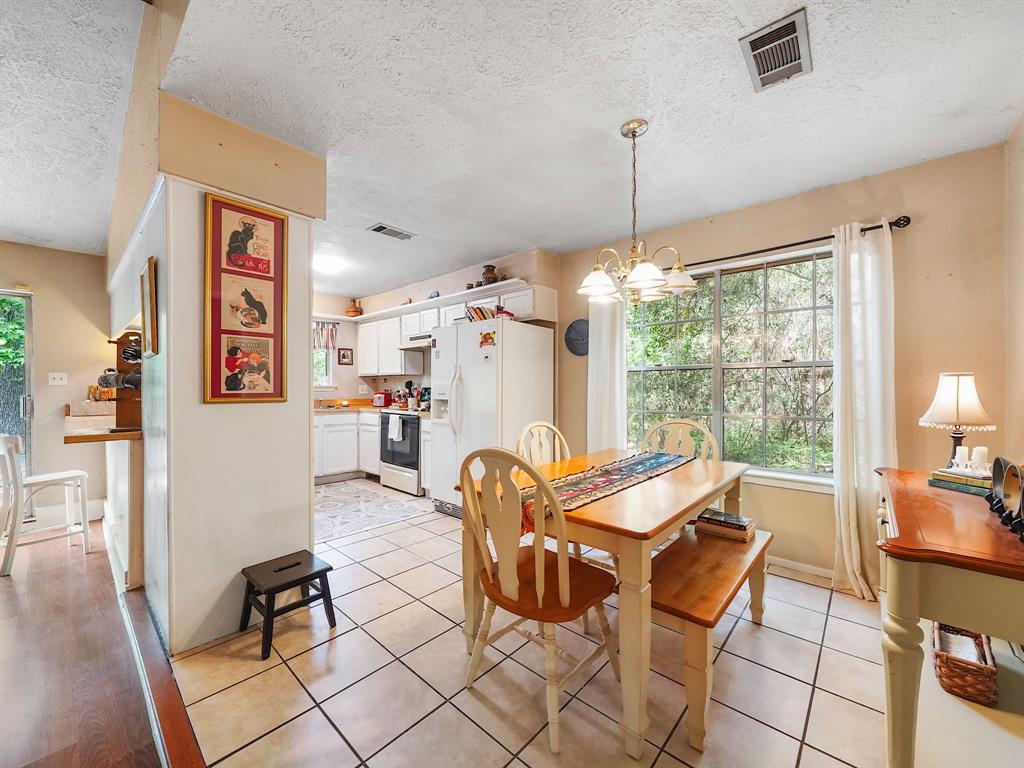 2017 Royal Oak Place, The Woodlands, Texas image 10