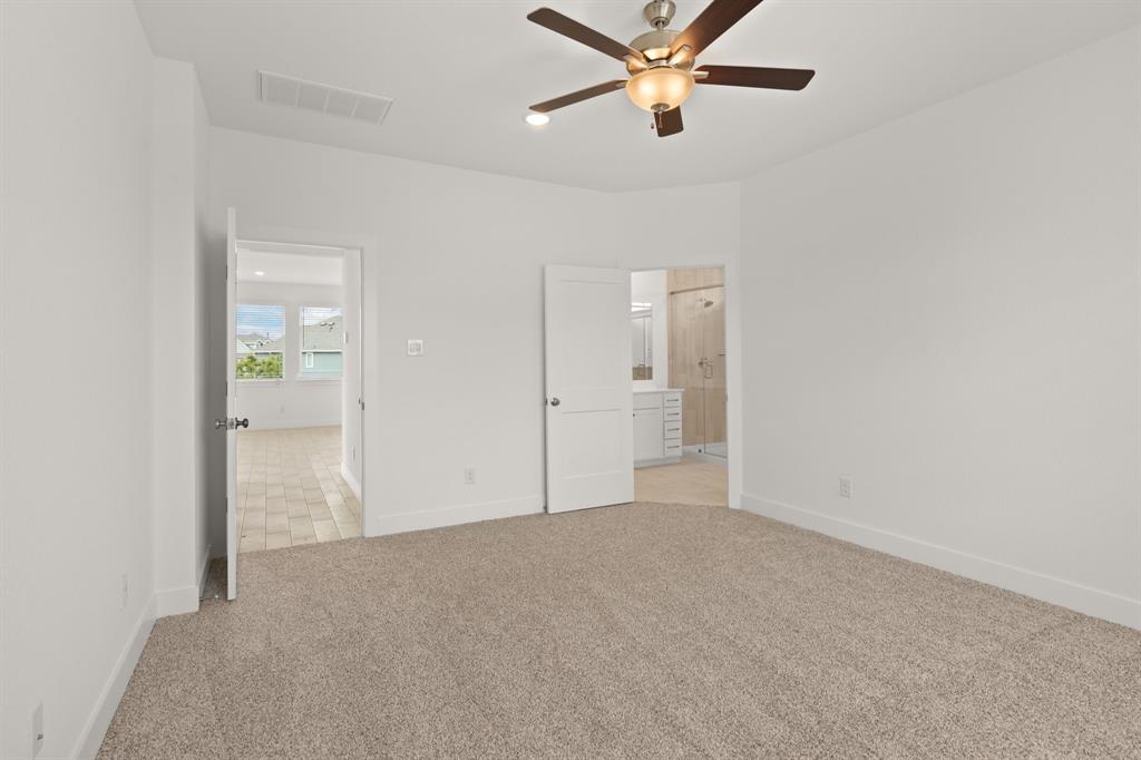 7646 Meadow Mouse Lane, Katy, Texas image 9