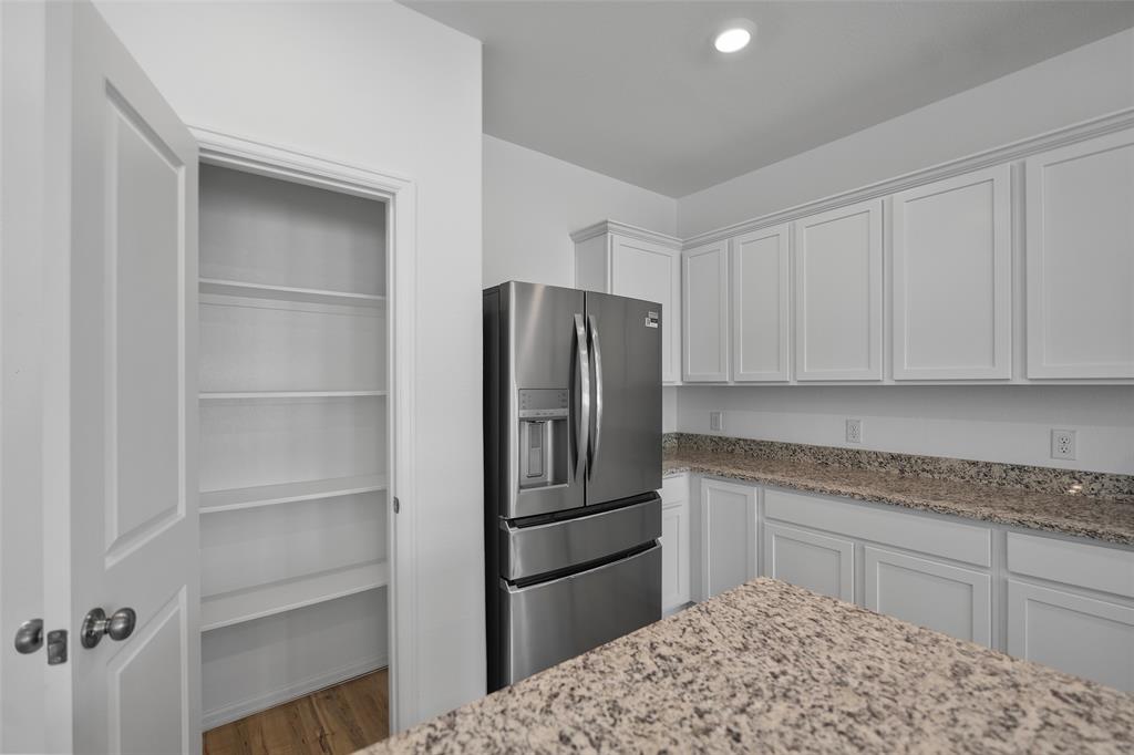 21427 Waldenburg Place, Tomball, Texas image 12