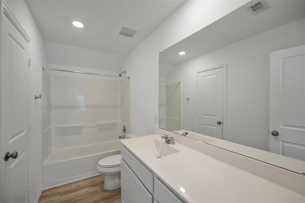 21427 Waldenburg Place, Tomball, Texas image 19