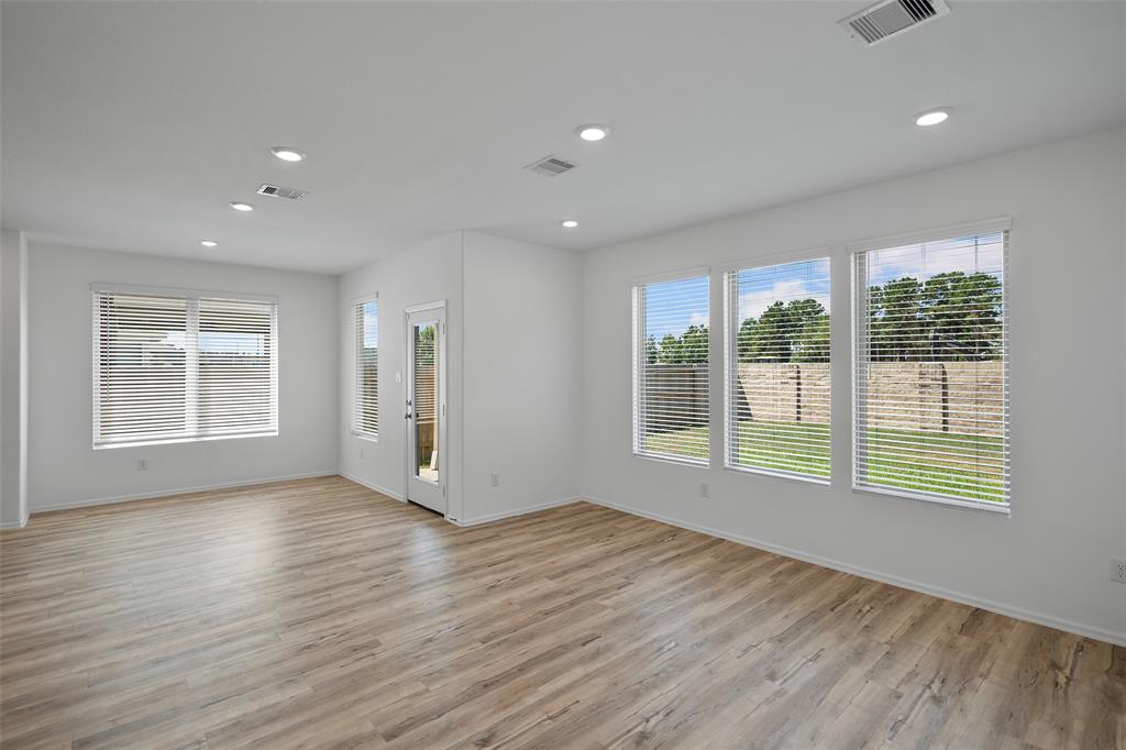 21427 Waldenburg Place, Tomball, Texas image 31