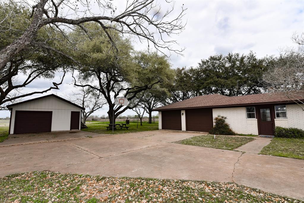 4779 Mixville Road, Sealy, Texas image 43