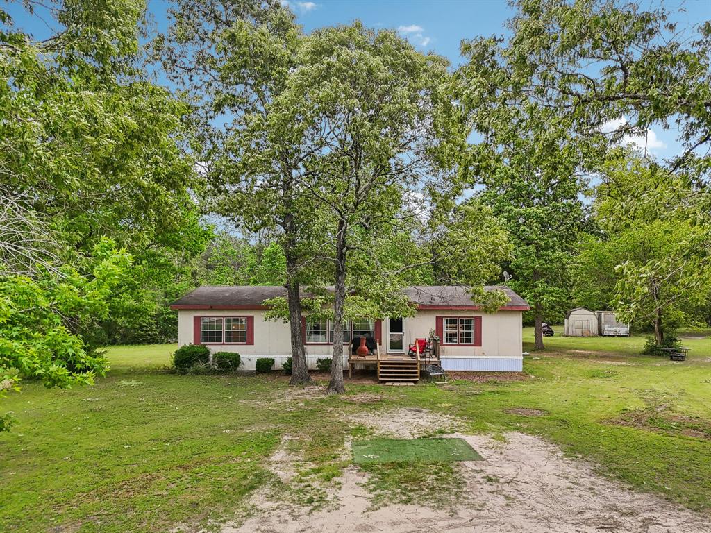 11754 E Old Oak Trail, Willis, Texas image 6