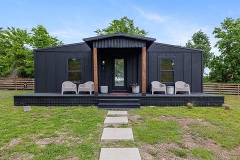 A home in Round Top