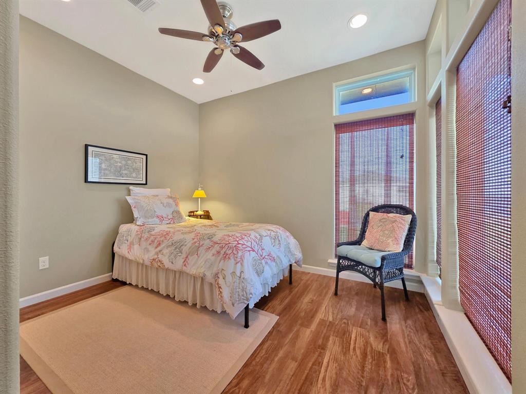 126 Linda Street, Anahuac, Texas image 40