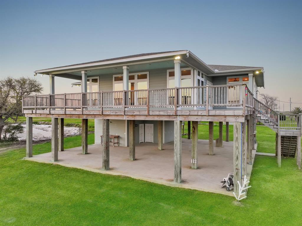 126 Linda Street, Anahuac, Texas image 3