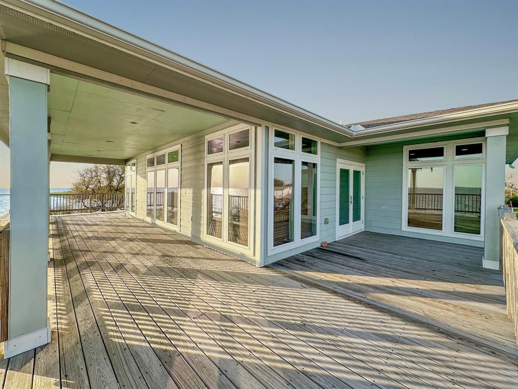 126 Linda Street, Anahuac, Texas image 6