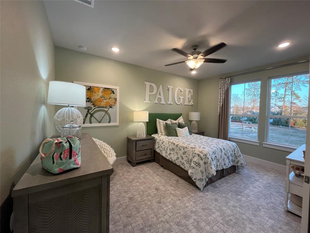 536 Oakview Bend Drive, Montgomery, Texas image 2