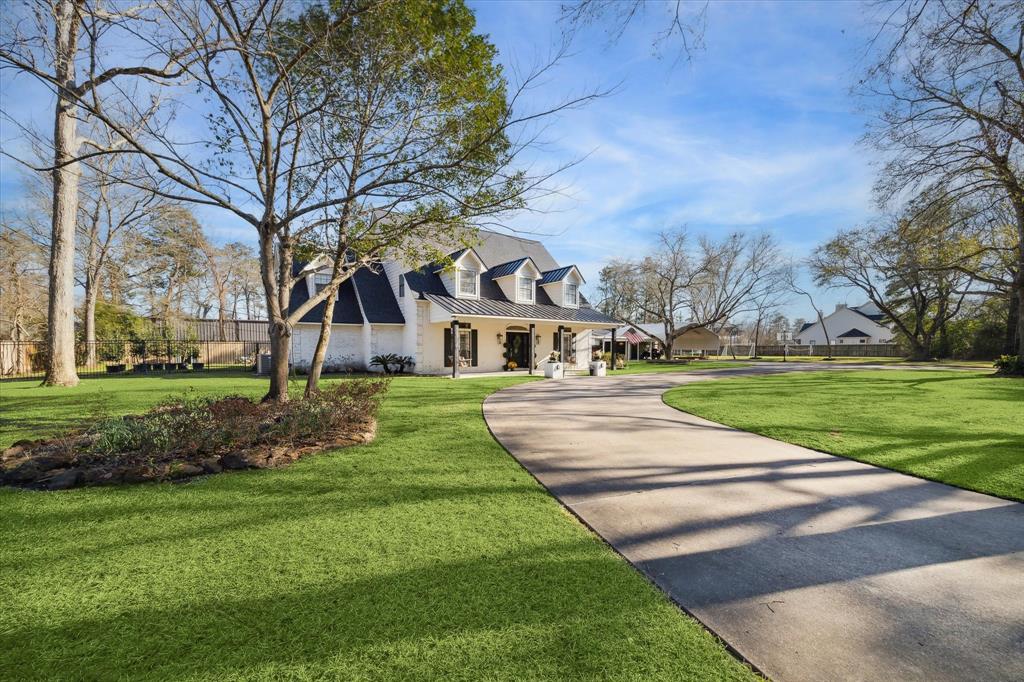 4110 Long Leaf Lane, Kingwood, Texas image 2