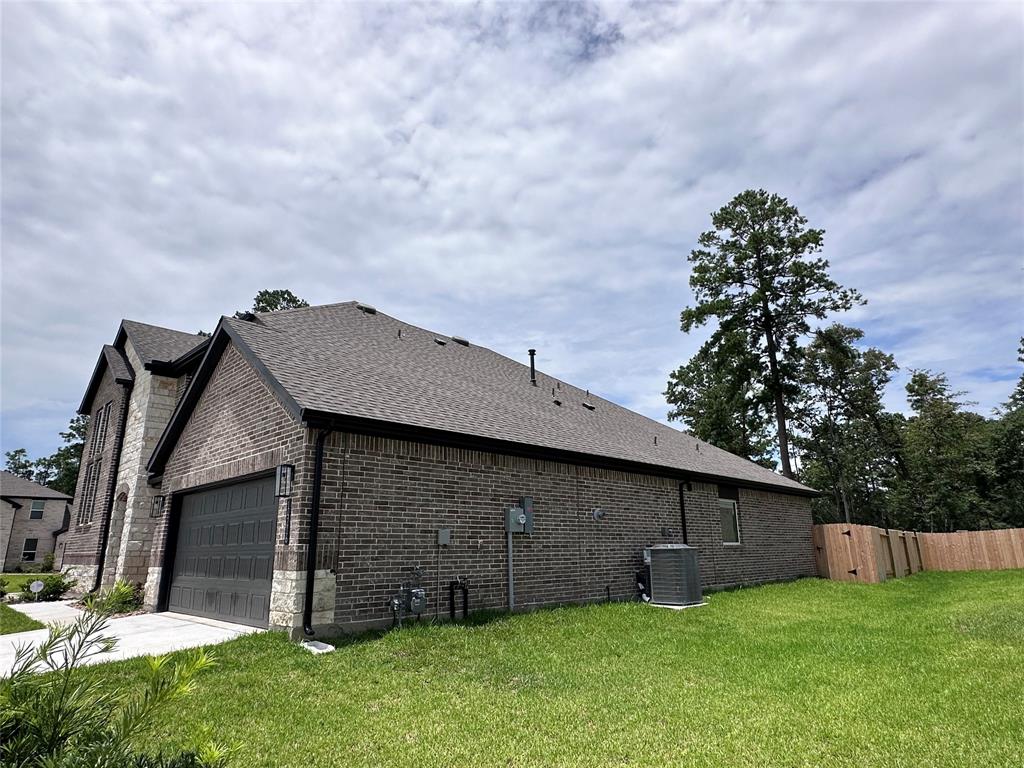 14216 Silver Maple Court, Conroe, Texas image 43