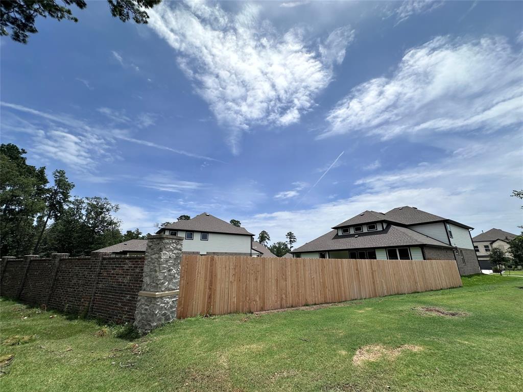 14216 Silver Maple Court, Conroe, Texas image 40