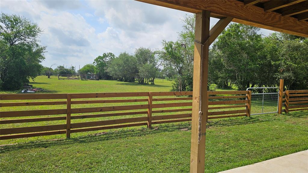 2144 Maler Road, Sealy, Texas image 34