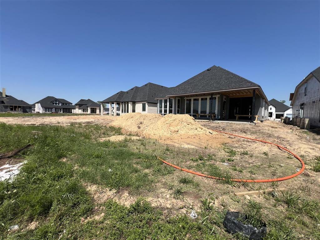 1239 Timber Shores Drive, Missouri City, Texas image 2