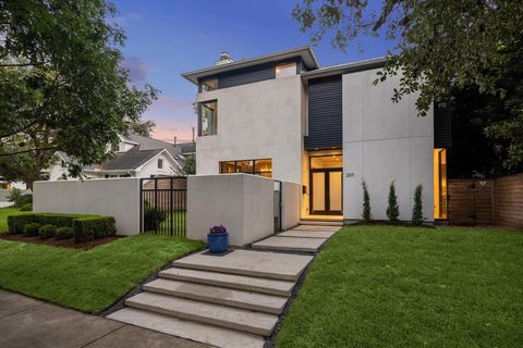 2107 Wroxton Road Houston TX 77005
