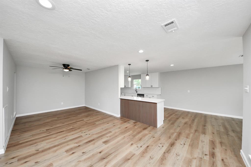 1914 Round Wind Trail, Crosby, Texas image 17