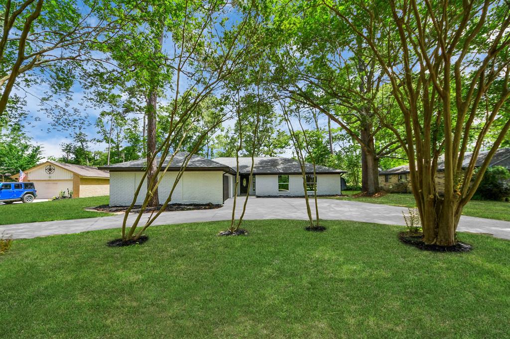 1914 Round Wind Trail, Crosby, Texas image 3