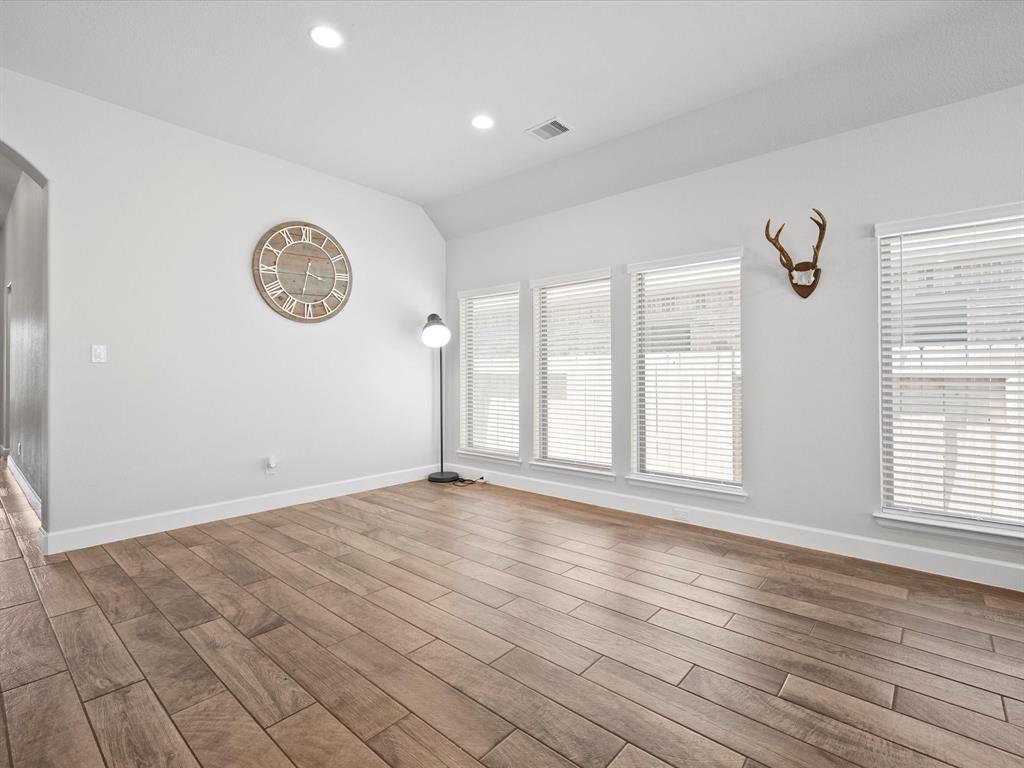 113 Dove Springs Court, Conroe, Texas image 12