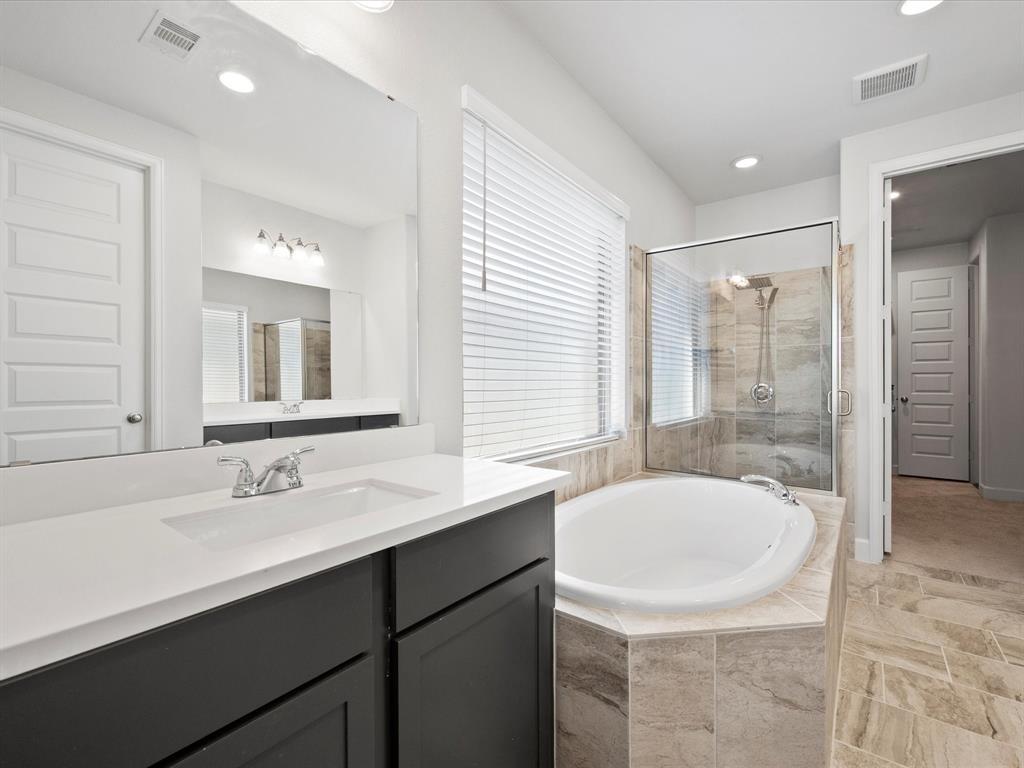 113 Dove Springs Court, Conroe, Texas image 16