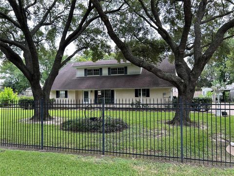 2534 Oleander Drive Pasadena TX 77503