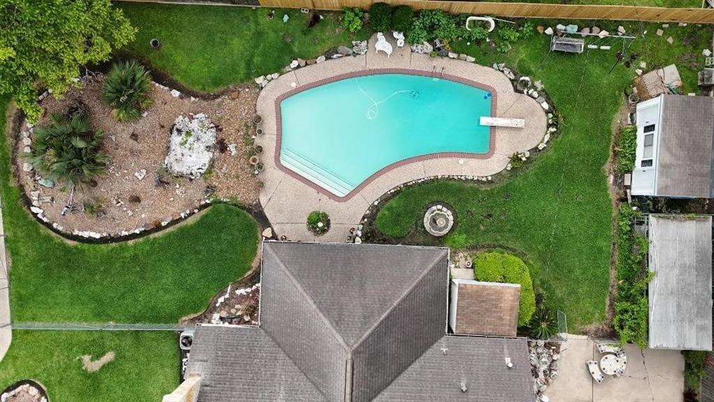 2534 Oleander Drive