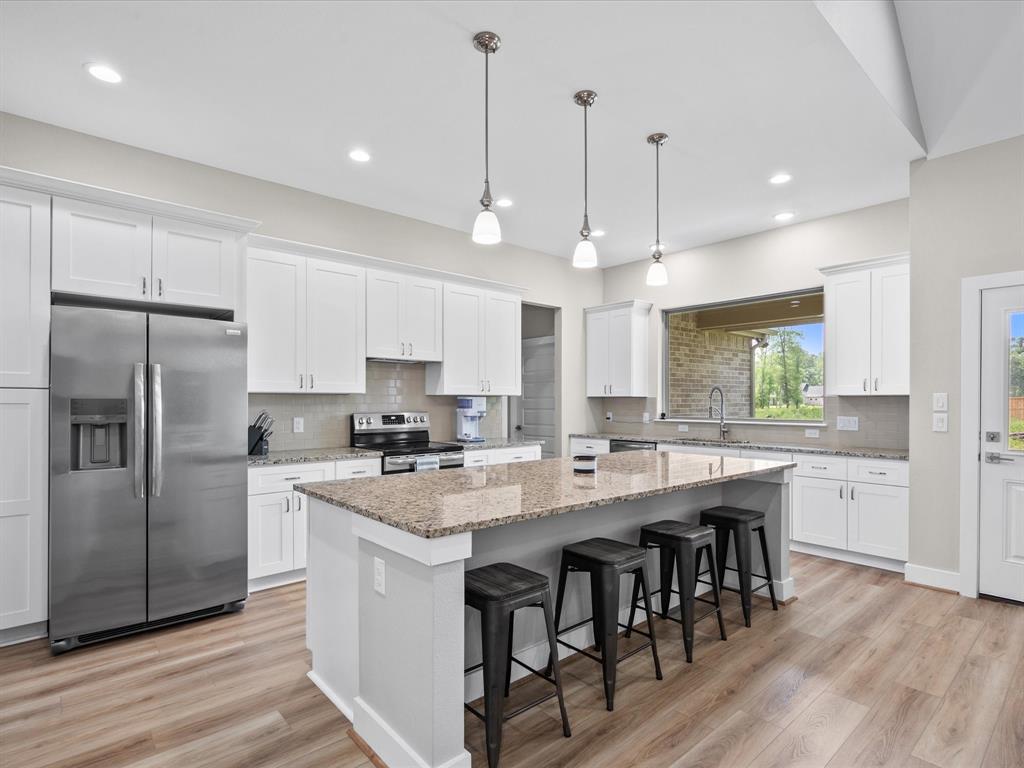 107 Road 6614, Dayton, Texas image 12