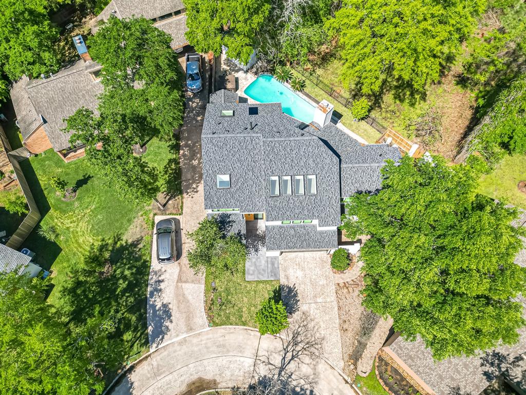 66 Lazy Lane, The Woodlands, Texas image 4