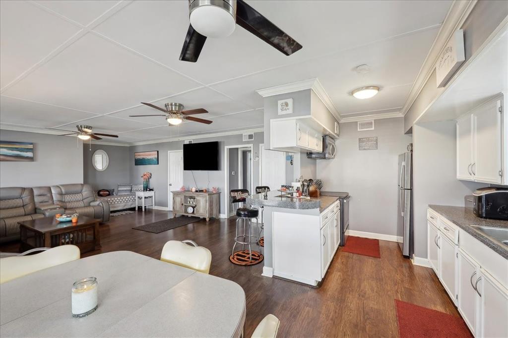 22922 Lunes Street, Galveston, Texas image 11
