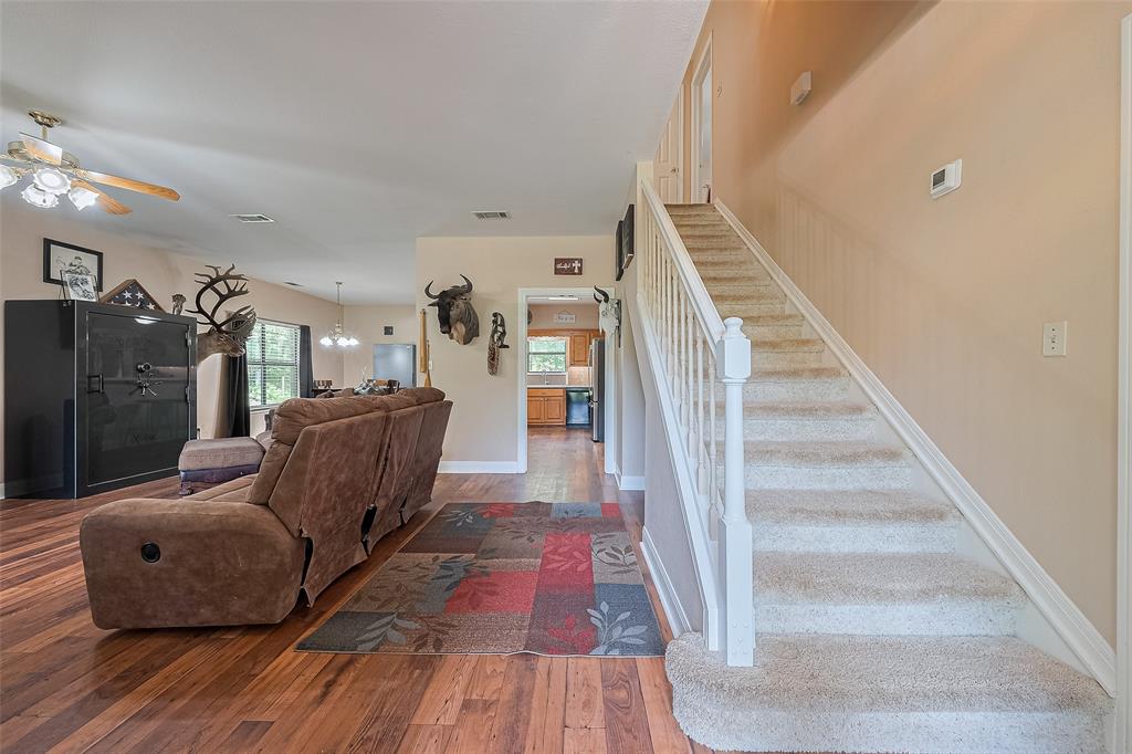 67 County Road 2190, Cleveland, Texas image 6