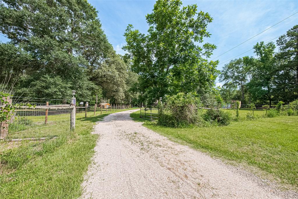 67 County Road 2190, Cleveland, Texas image 2
