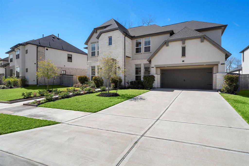10315 Forest Lake Drive