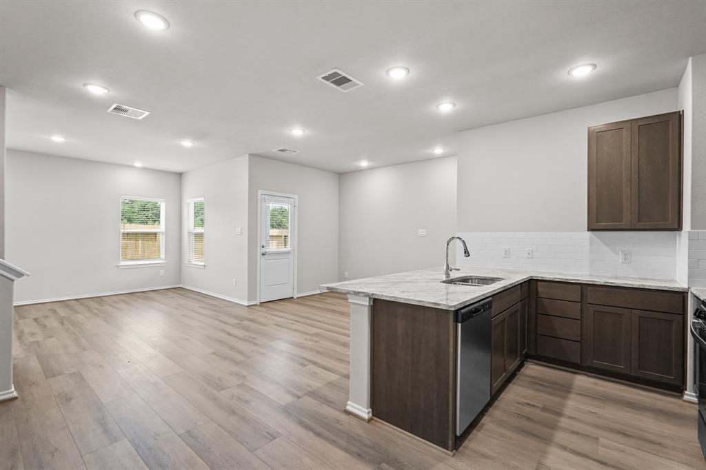 1207 Hugh Landing Lane