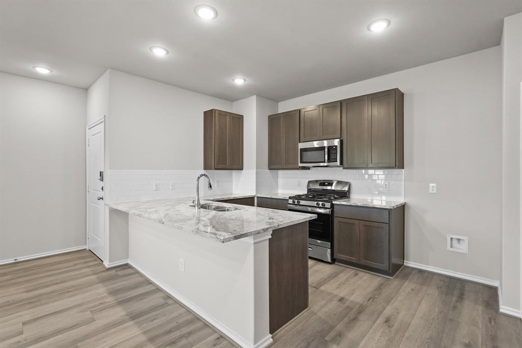 1207 Hugh Landing Lane