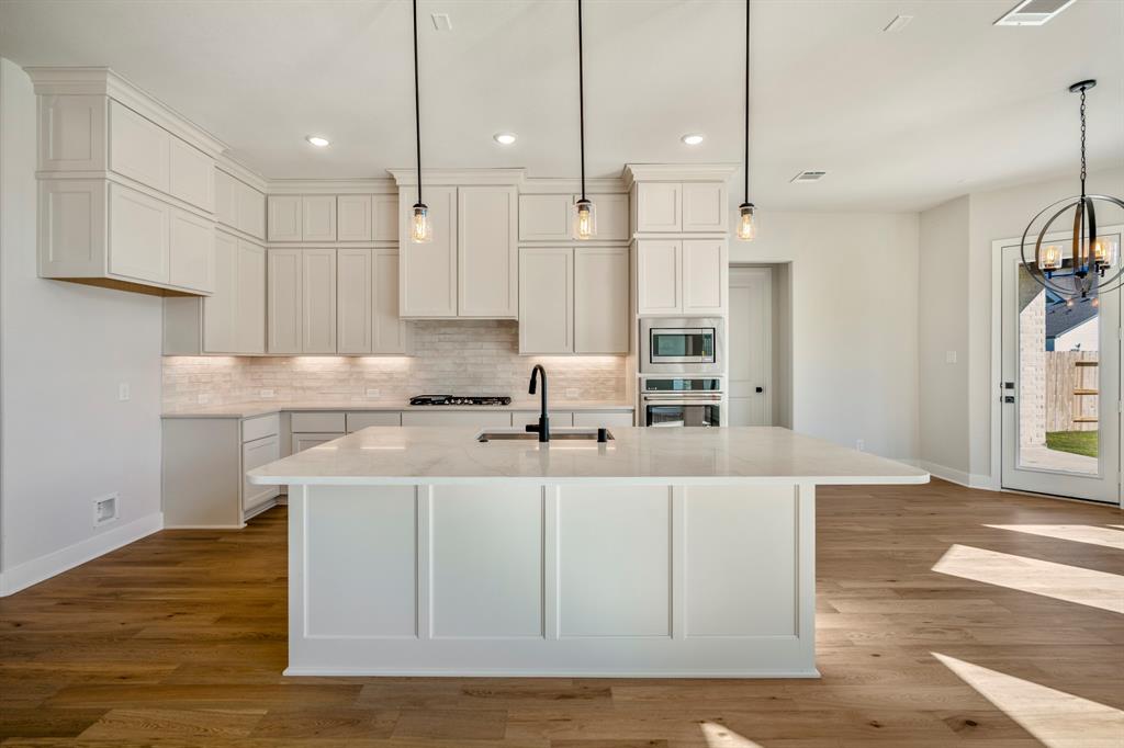 property-search 4 423 Venado View Court