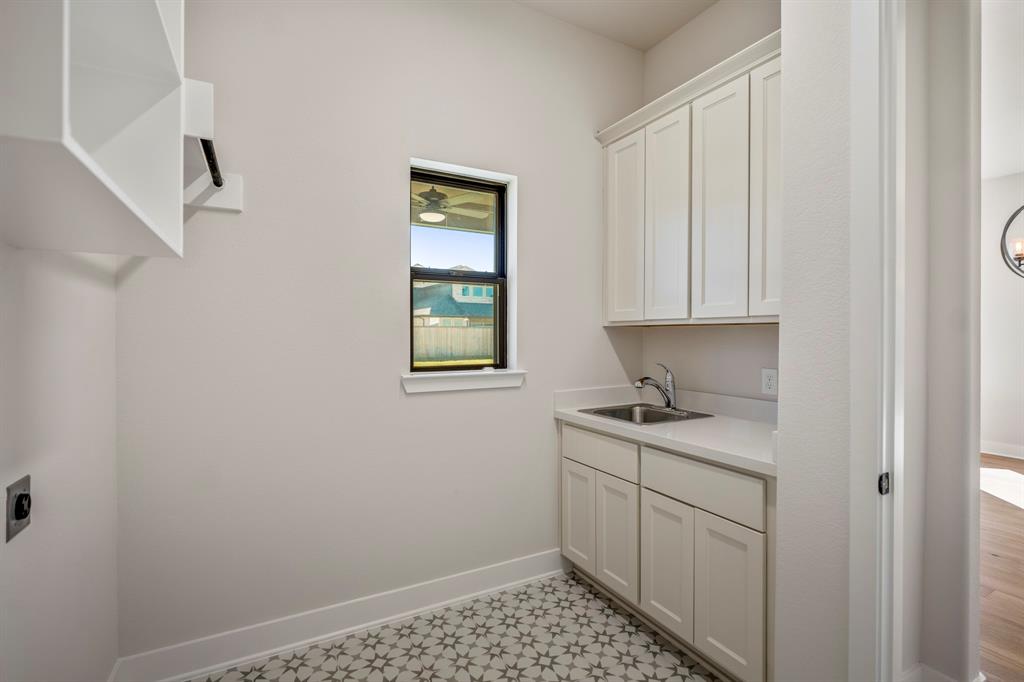 423 Venado View Court, Conroe, Texas image 22