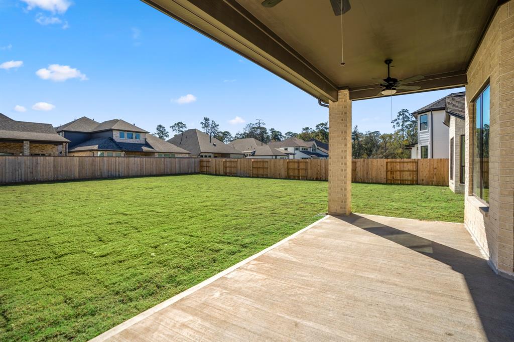 423 Venado View Court, Conroe, Texas image 36