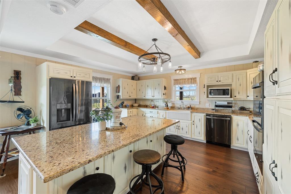 1858 Valley View Dr Dr, Anderson, Texas image 11