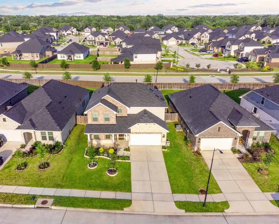 8219 Delta Down Drive, Fulshear, Texas image 40