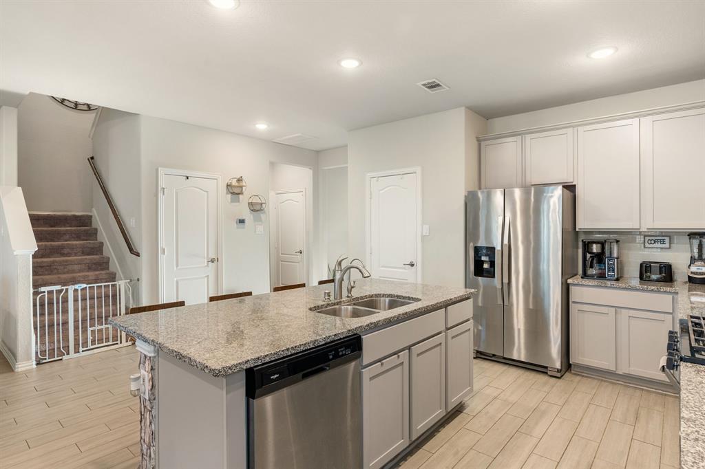 8219 Delta Down Drive, Fulshear, Texas image 17