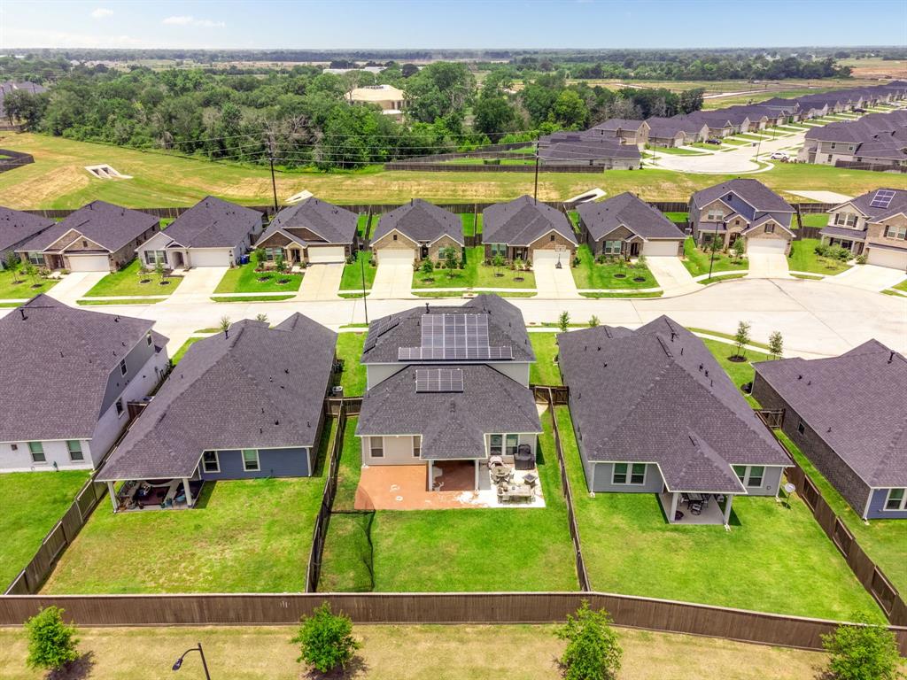 8219 Delta Down Drive, Fulshear, Texas image 42
