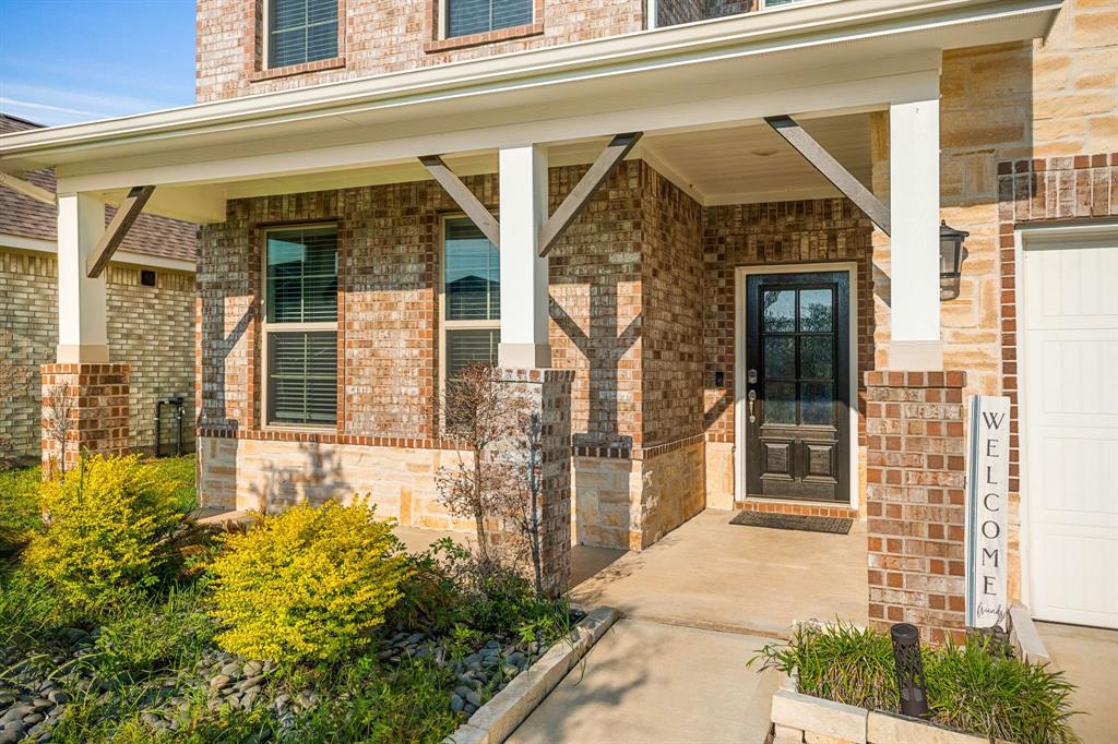 8219 Delta Down Drive, Fulshear, Texas image 4