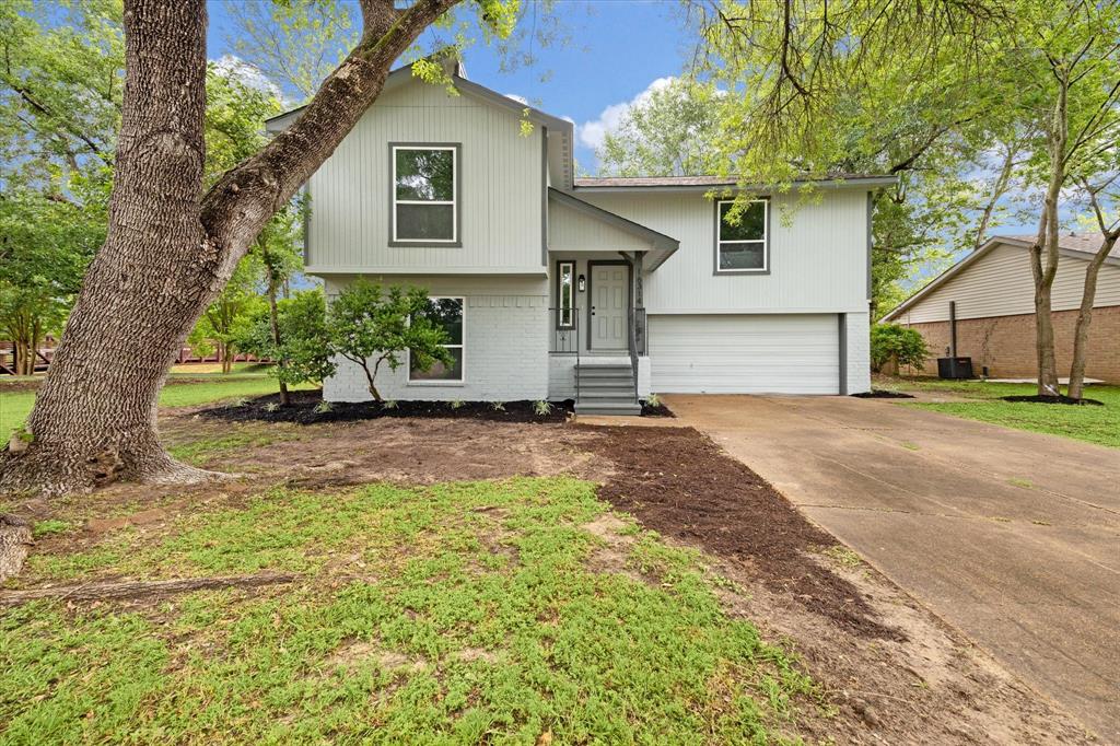 16314 Timber Valley Drive, Houston, Texas image 3