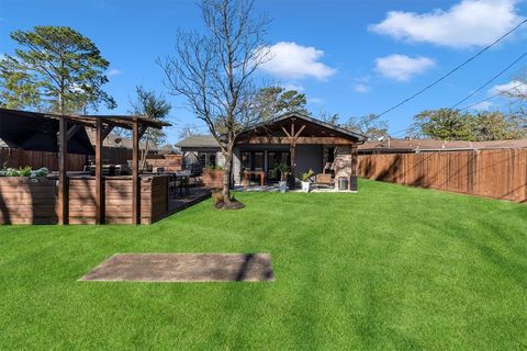listing image 44