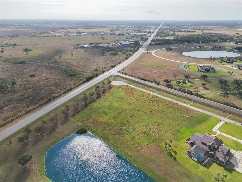 Crystal Lane, El Campo, Texas image 7