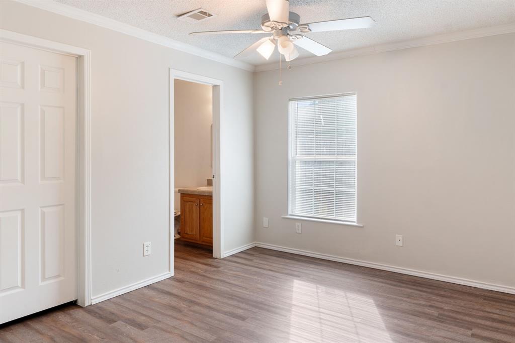 115 Varsity Drive, Huntsville, Texas image 12