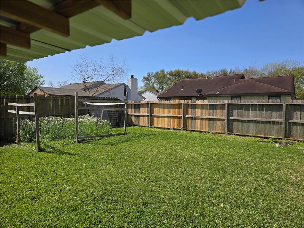 1922 Hammerwood Drive, Missouri City, Texas image 29