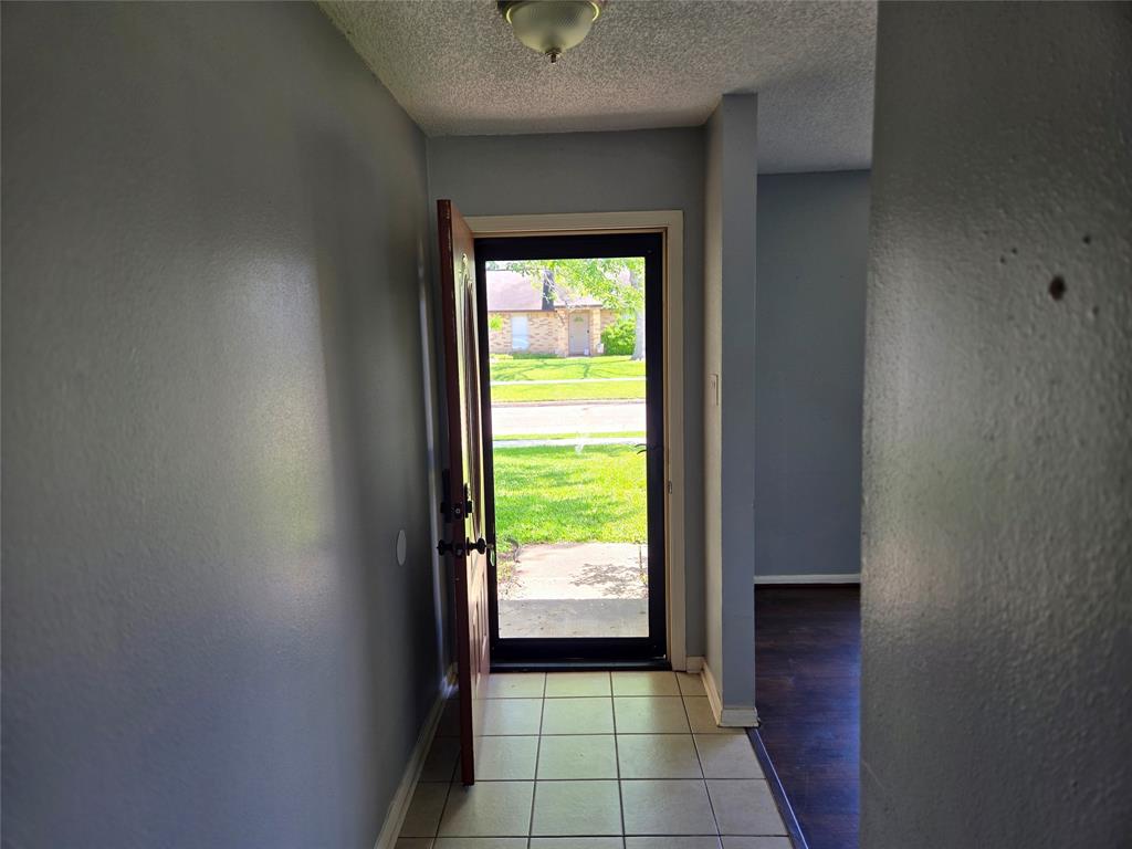 1922 Hammerwood Drive, Missouri City, Texas image 6