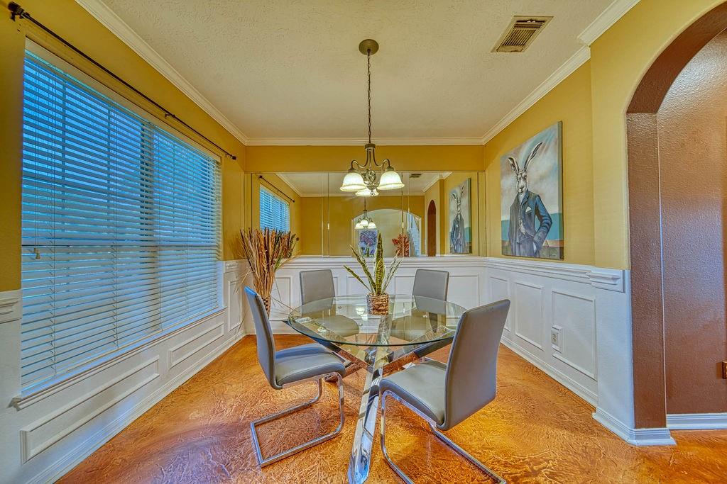 1114 Carriage Court, Seabrook, Texas image 7