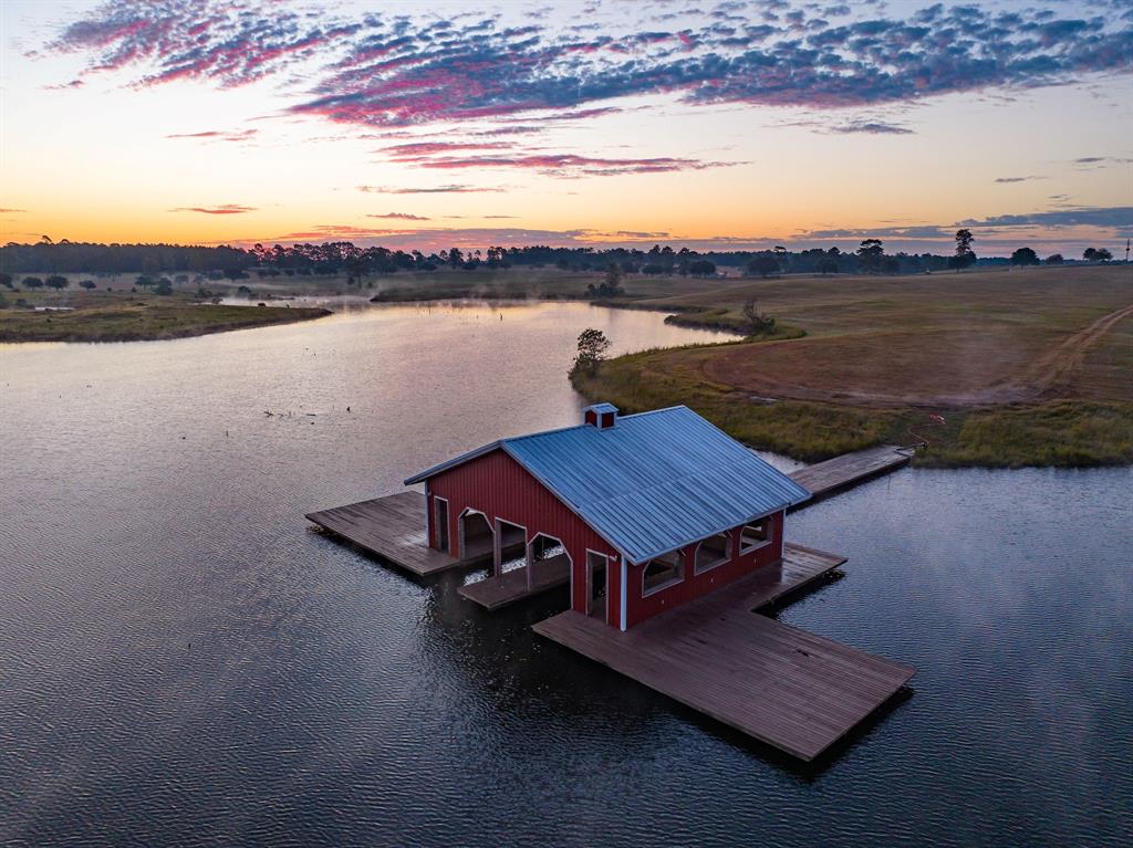 TBD E Lakeland Court, Hillister, Texas image 31